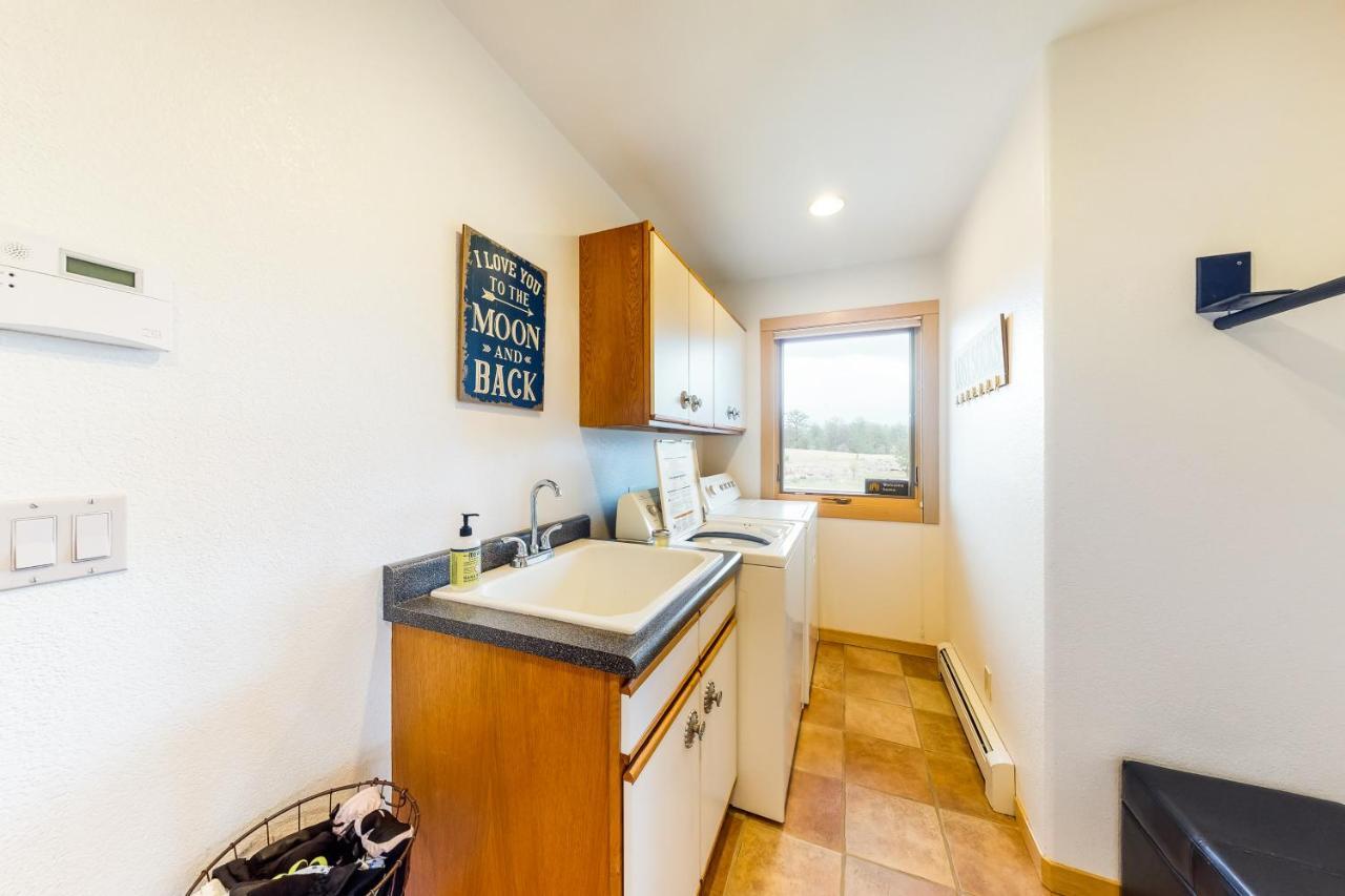 Skyline Ridge Florissant